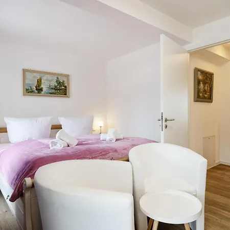 アパート Prora - Wohnung Mit Terrasse Und Elektro-Grill - Seepferdchen *